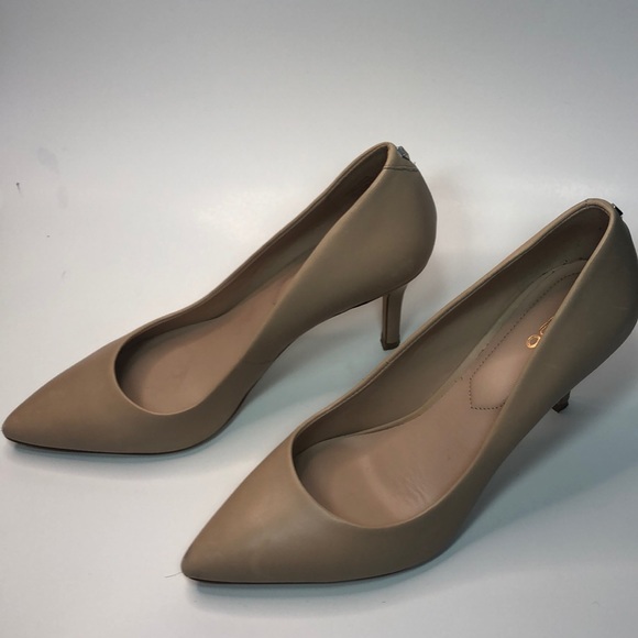 Aldo heel shoes